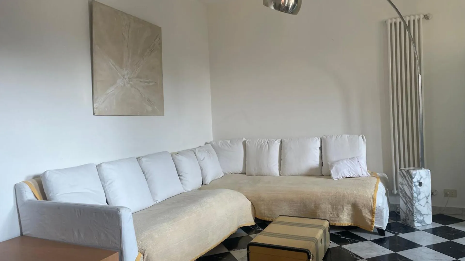 Quiet Luminous Flat Historical City Center Fast Wi-Fi Milan 0*,  Italy